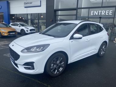 Voir le détail de l'offre de cette FORD Kuga 2.5 Duratec 190ch FHEV E85 ST-Line BVA de 2023 en vente à partir de 33 899 € 