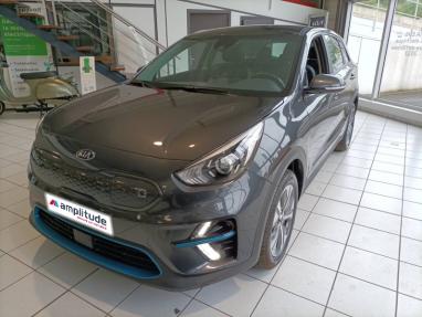 Voir le détail de l'offre de cette KIA e-Niro Motion 204ch de 2021 en vente à partir de 215.76 €  / mois