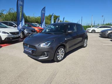 Voir le détail de l'offre de cette SUZUKI Swift 1.2 Dualjet Hybrid 83ch Privilège de 2021 en vente à partir de 181.22 €  / mois