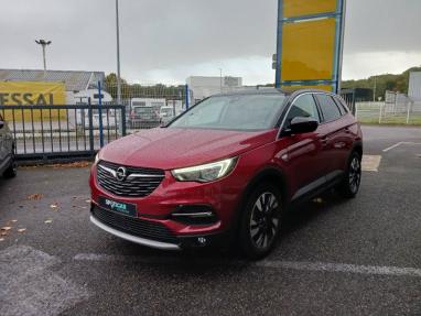 Voir le détail de l'offre de cette OPEL Grandland X 1.2 Turbo 130ch Design Line BVA 109g de 2019 en vente à partir de 176.46 €  / mois