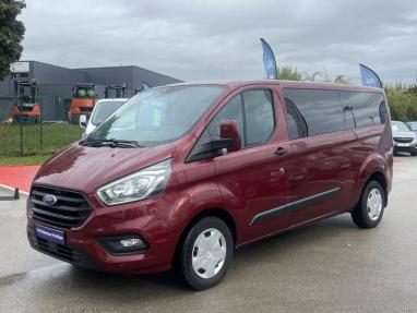 Voir le détail de l'offre de cette FORD Transit Custom Kombi 320 L2H1 2.0 EcoBlue 130ch mHEV Trend Business 7cv de 2021 en vente à partir de 444.77 €  / mois