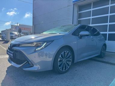 Voir le détail de l'offre de cette TOYOTA Corolla 184h Design MY19 de 2019 en vente à partir de 212.8 €  / mois