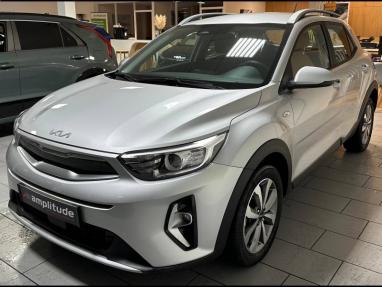 Voir le détail de l'offre de cette KIA Stonic 1.0 T-GDi 100ch Active de 2022 en vente à partir de 187.03 €  / mois