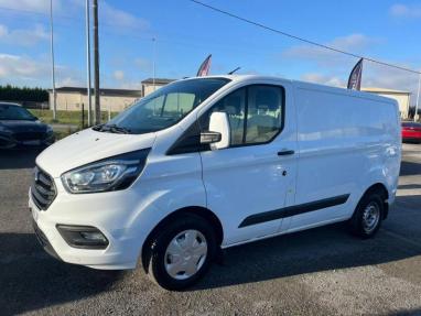 Voir le détail de l'offre de cette FORD Transit Custom Fg 280 L1H1 2.0 EcoBlue 130 Trend Business 7cv de 2022 en vente à partir de 302.41 €  / mois