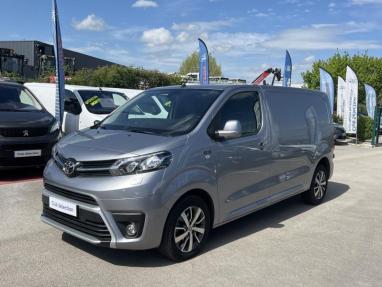 Voir le détail de l'offre de cette TOYOTA PROACE Medium 2.0 D-4D 140 Style MC22 de 2022 en vente à partir de 324.01 € / mois