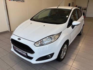 Voir le détail de l'offre de cette FORD Fiesta 1.25 82ch Edition 5p de 2016 en vente à partir de 141.59 € / mois