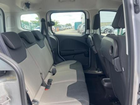 FORD Tourneo Courier 1.5 TDCI 100ch Titanium à vendre à Dijon - Image n°12