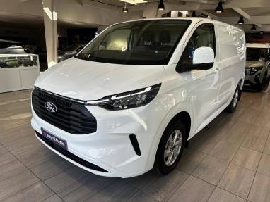 Voir le détail de l'offre de cette FORD Transit Custom Fg 320 L2H1 2.0 EcoBlue 150ch Limited de 2025 en vente à partir de 33 990 € 
