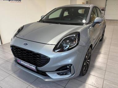 Voir le détail de l'offre de cette FORD Puma 1.0 Flexifuel 125ch S&S mHEV ST-Line de 2023 en vente à partir de 304.6 €  / mois