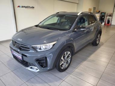 Voir le détail de l'offre de cette KIA Stonic 1.0 T-GDi 100ch GT Line DCT7 de 2022 en vente à partir de 237.13 € / mois