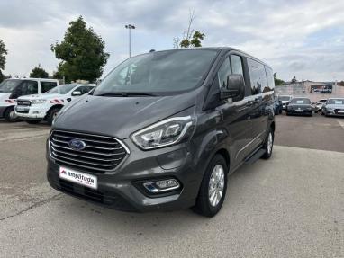 Voir le détail de l'offre de cette FORD Tourneo Custom 320 L1H1 1.0 EcoBoost 120ch pHEV Titanium de 2020 en vente à partir de 407.93 €  / mois
