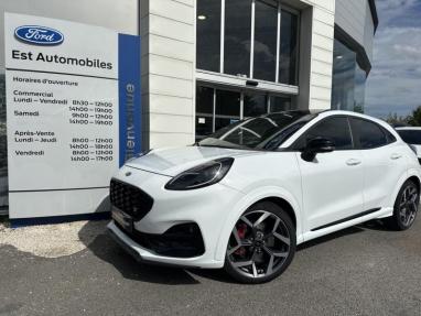 Voir le détail de l'offre de cette FORD Puma 1.5 EcoBoost 200ch S&S ST de 2021 en vente à partir de 278.22 €  / mois