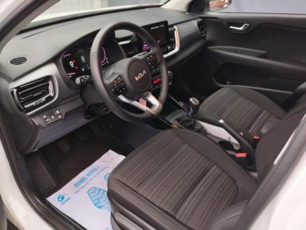 KIA Stonic 1.0 T-GDi 100ch Active à vendre à Nevers - Image n°10